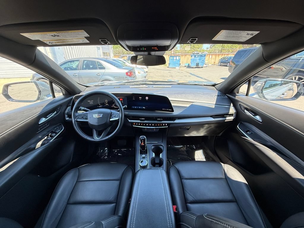 Used 2024 Cadillac XT4 Premium Luxury AWD/4WD image 22