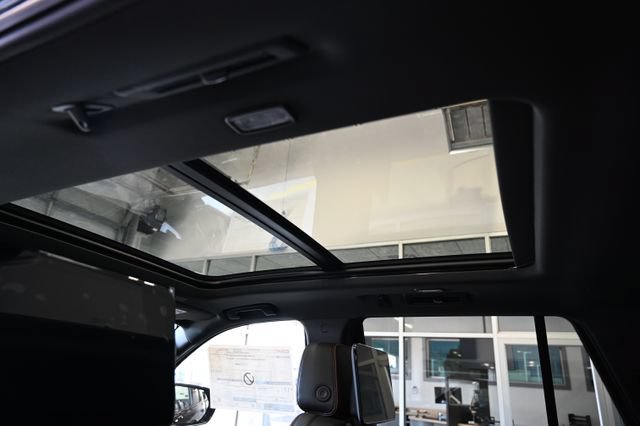 New 2026 GMC Yukon AT4 w/ AT4 Premium Plus Package AWD/4WD image 24