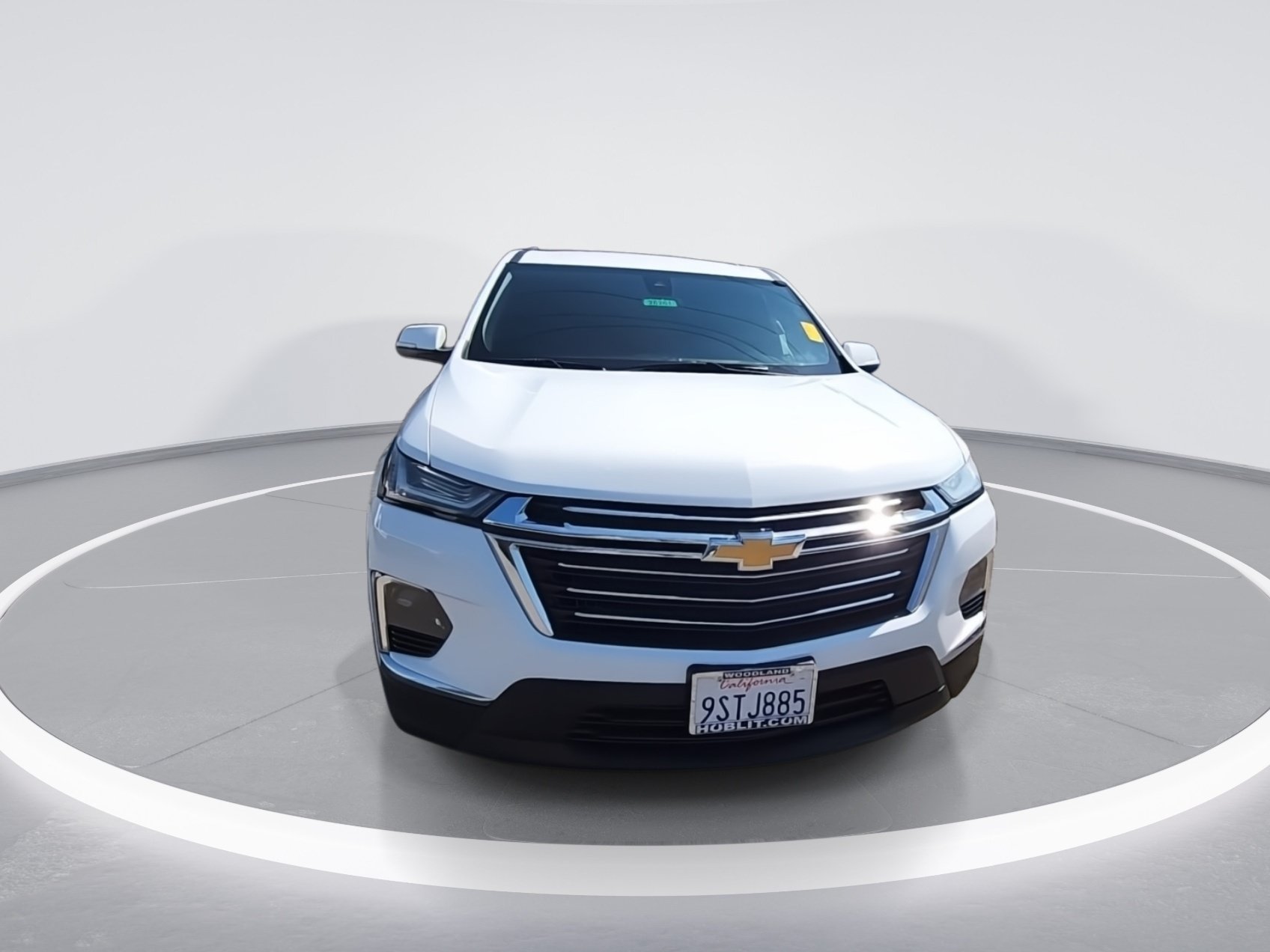 Used 2023 Chevrolet Traverse LT AWD/4WD image 3