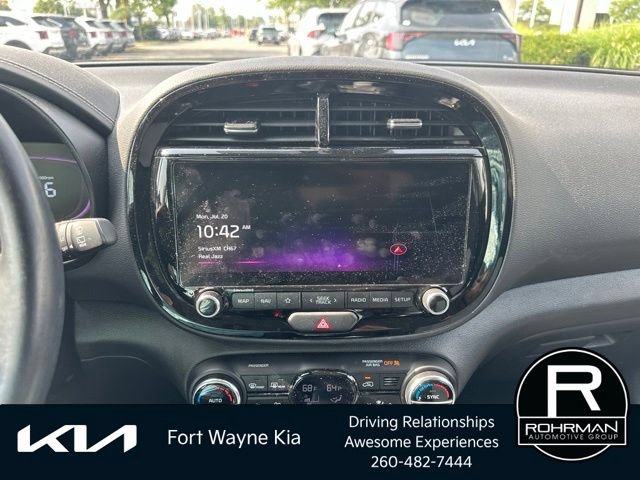 Certified 2024 Kia Soul GT-Line FWD image 11
