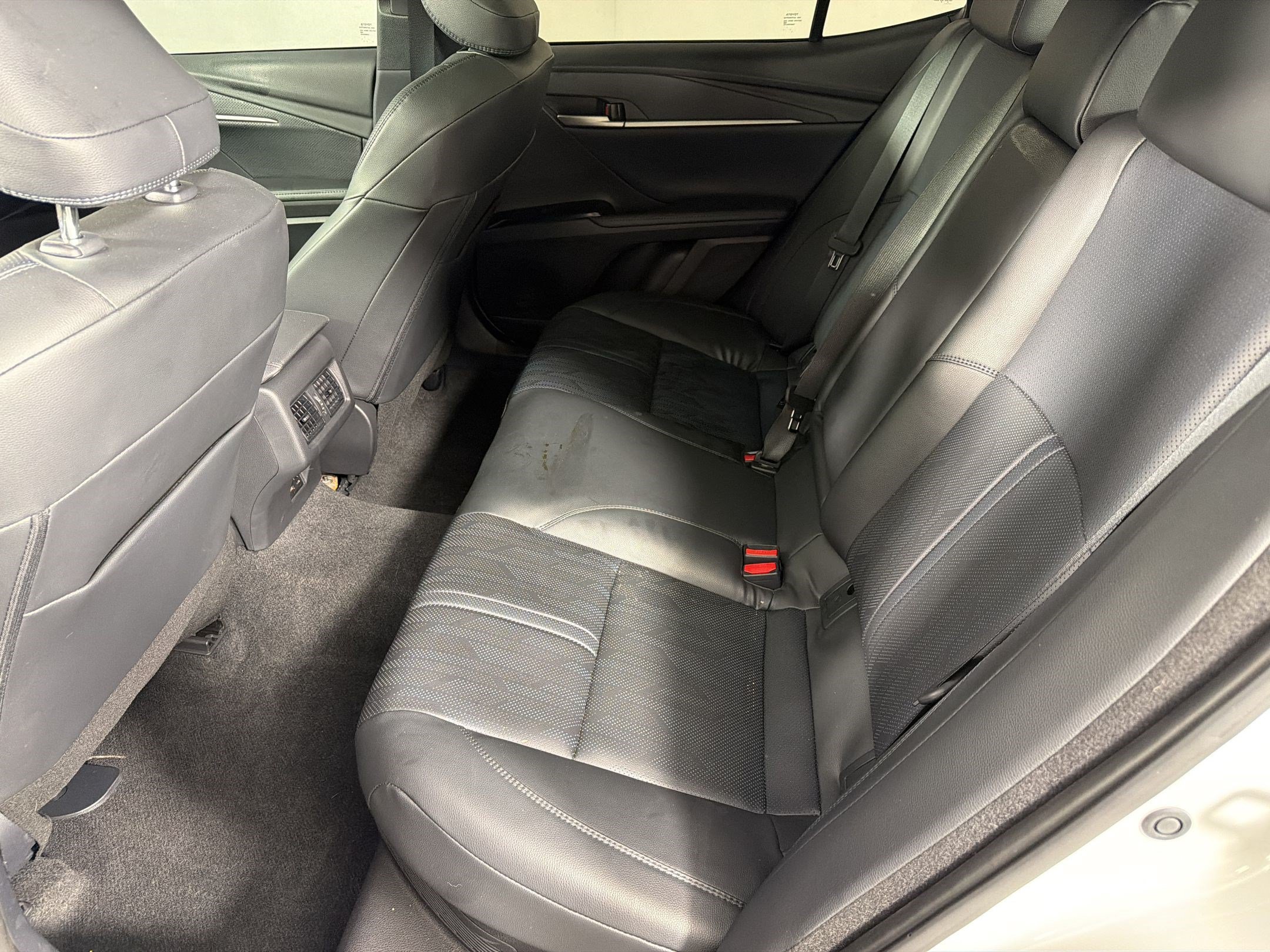 Used 2025 Toyota Camry XSE w/ Premium Plus Package AWD/4WD image 23