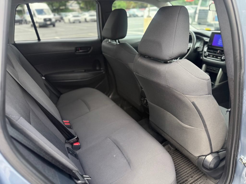 Used 2023 Toyota Corolla Cross LE AWD/4WD image 20