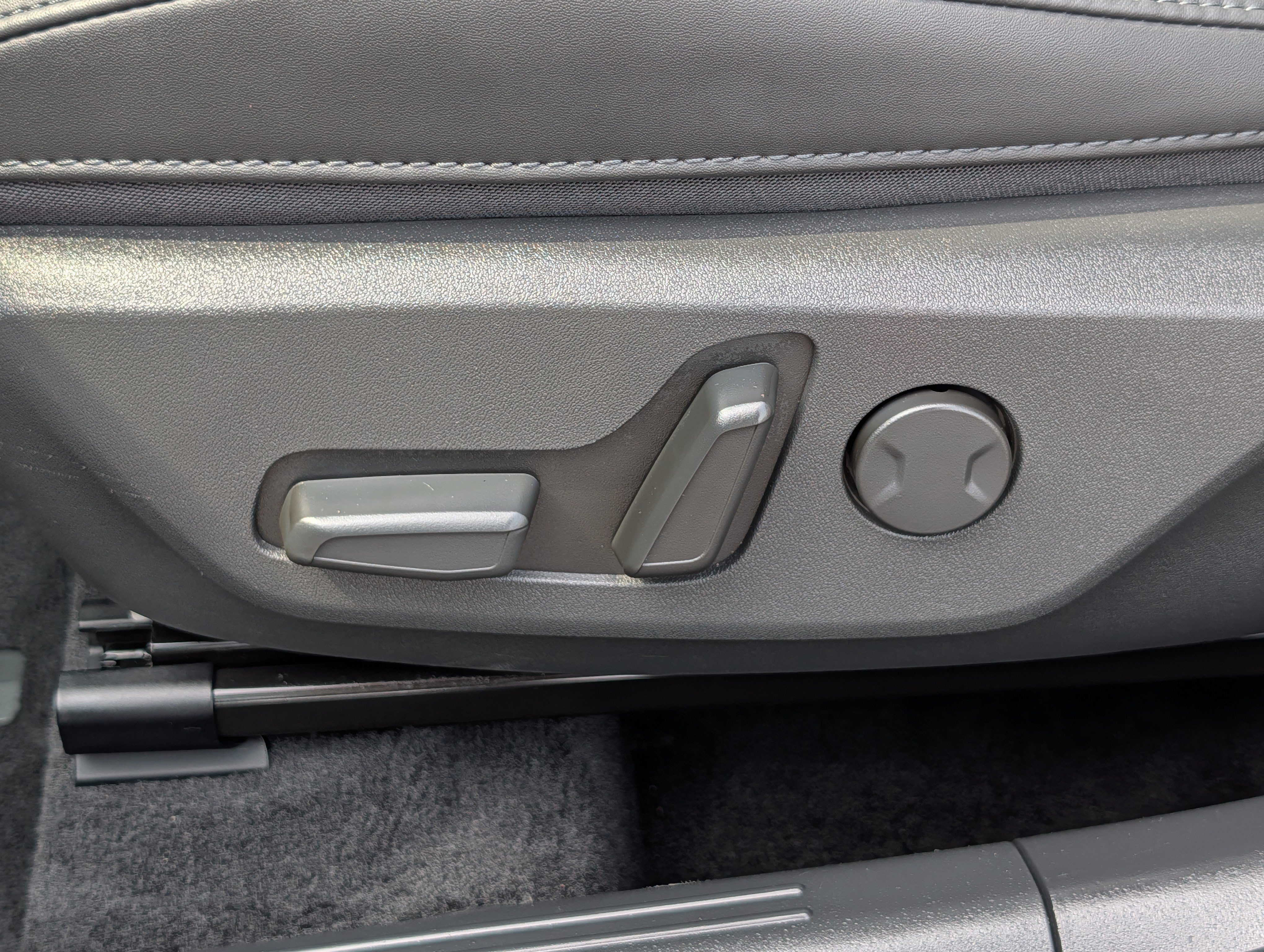 Certified 2024 Kia Niro EX w/ EX Cold Weather Package FWD image 20