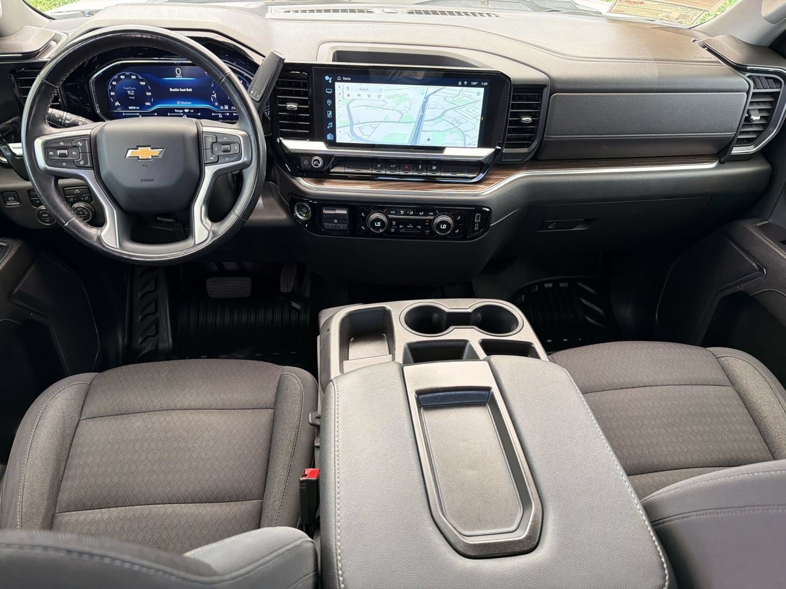 Certified 2024 Chevrolet Silverado 2500 LT w/ Convenience Package AWD/4WD image 15