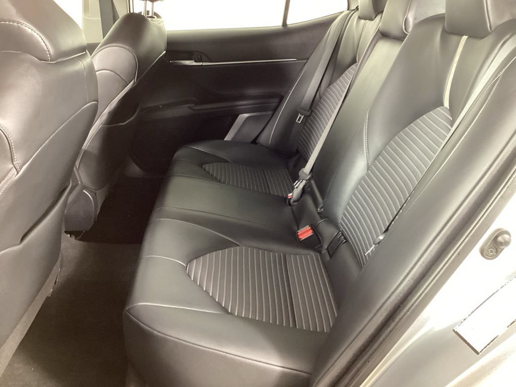 Used 2024 Toyota Camry SE FWD image 29