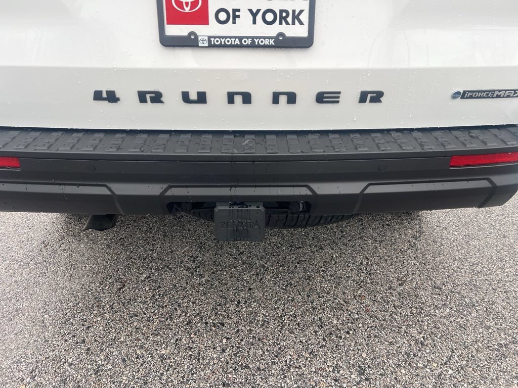 Used 2025 Toyota 4Runner TRD Off-Road Premium AWD/4WD image 6