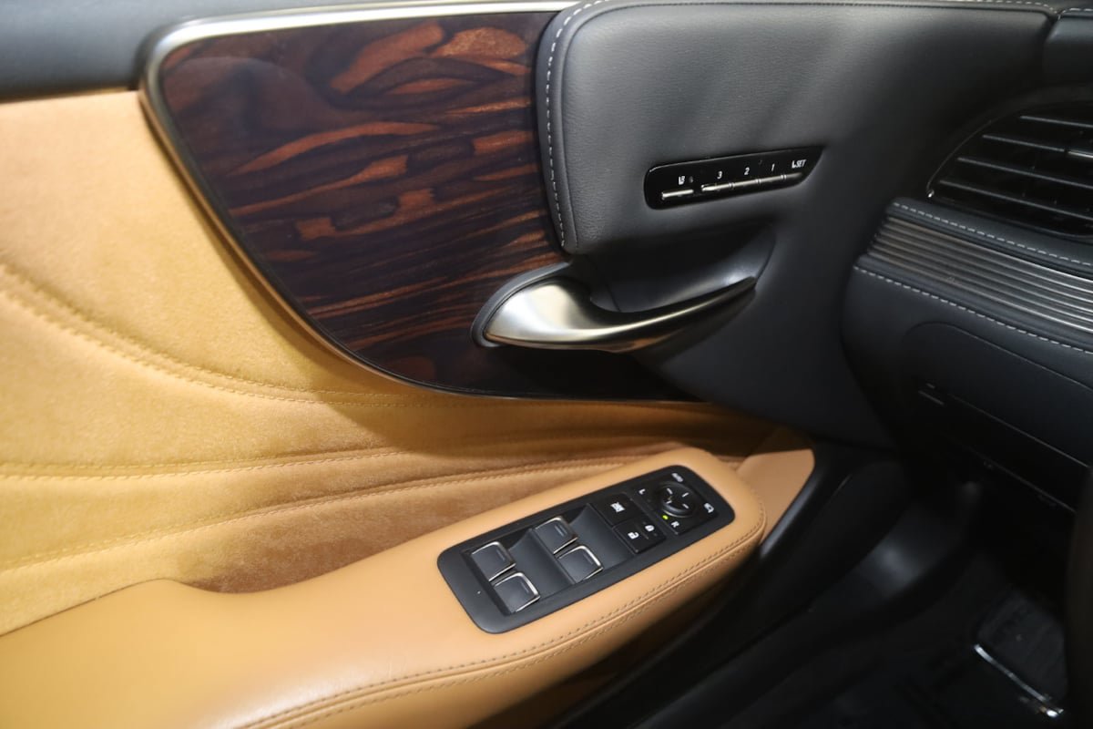 Used 2022 Lexus LS 500 AWD w/ Interior Upgrade Package image 30
