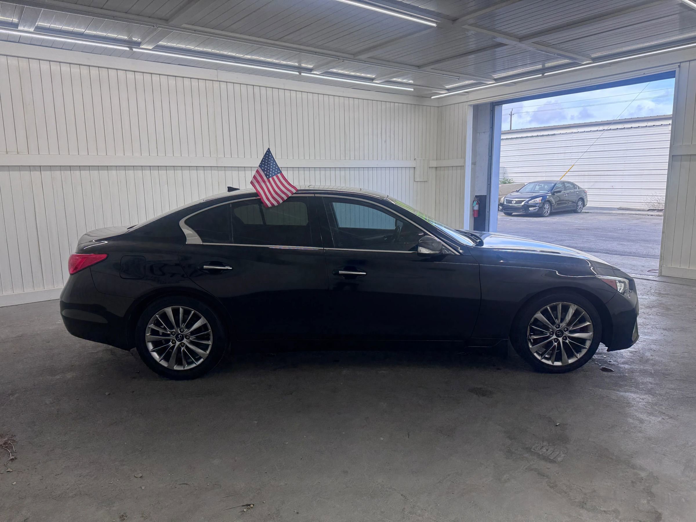 Used 2019 INFINITI Q50 Luxe RWD image 4