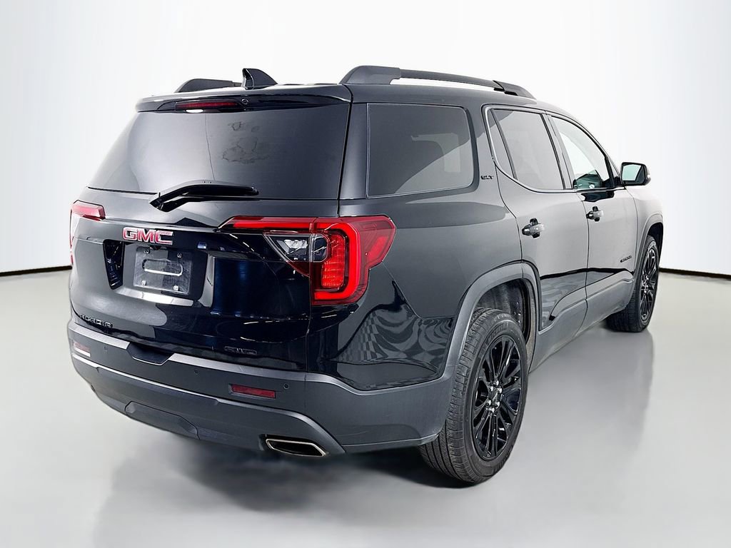 Used 2023 GMC Acadia SLT w/ Elevation Edition image 9