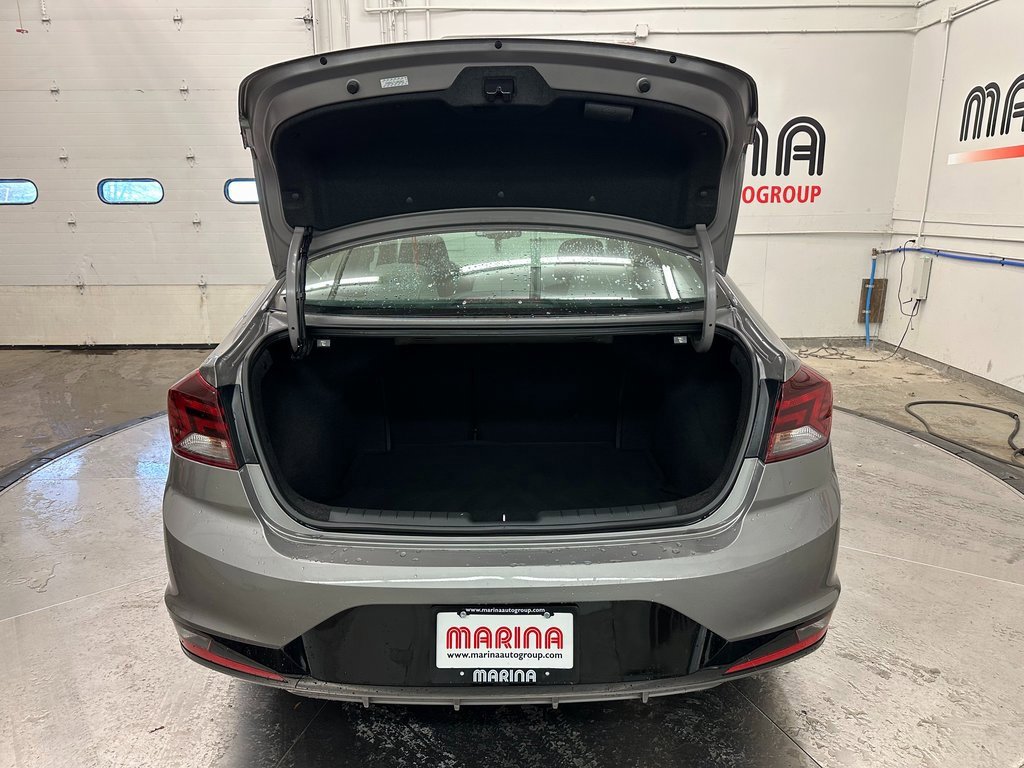 Used 2020 Hyundai Elantra Value Edition image 16