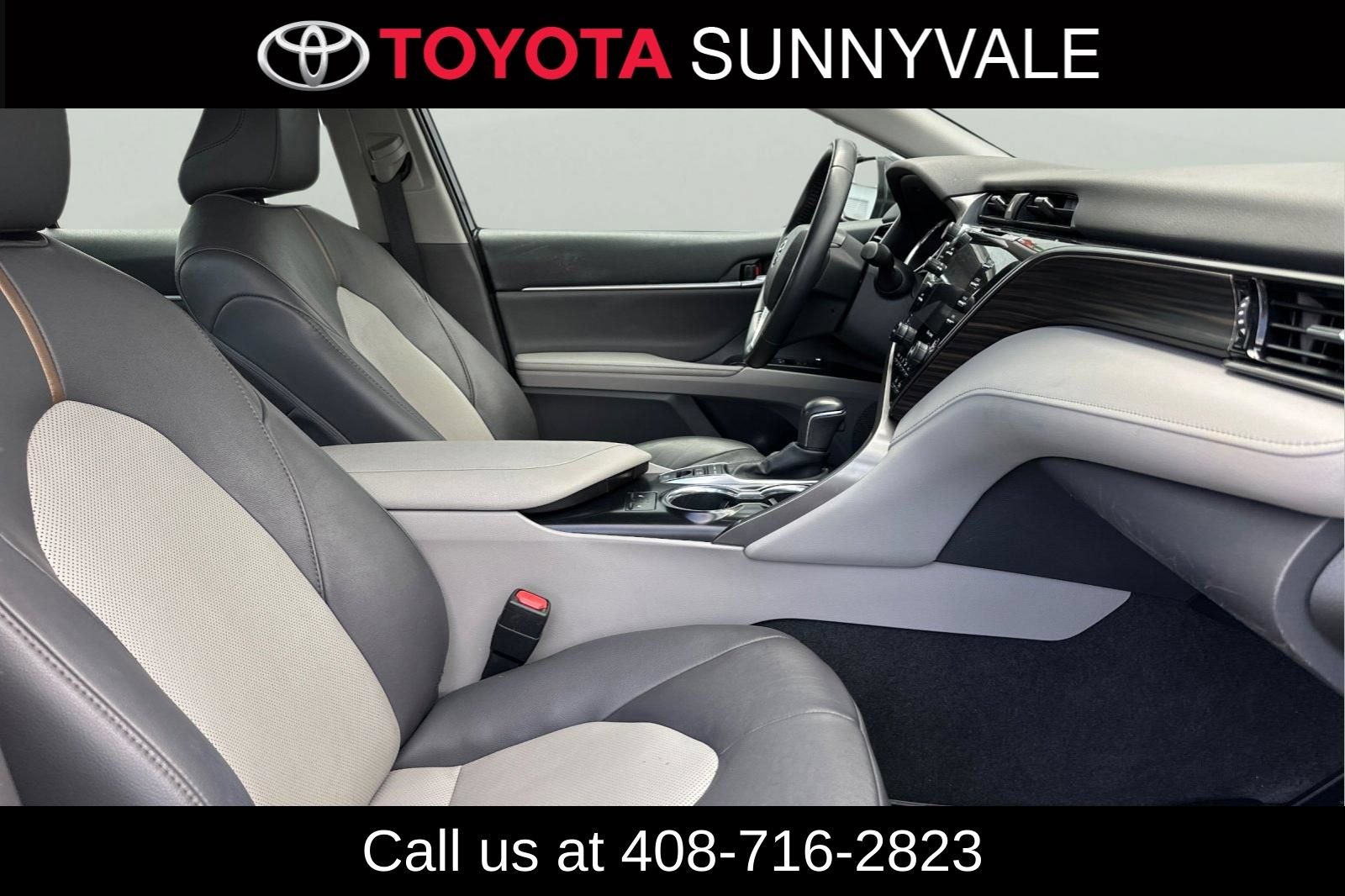Used 2020 Toyota Camry XLE FWD image 19