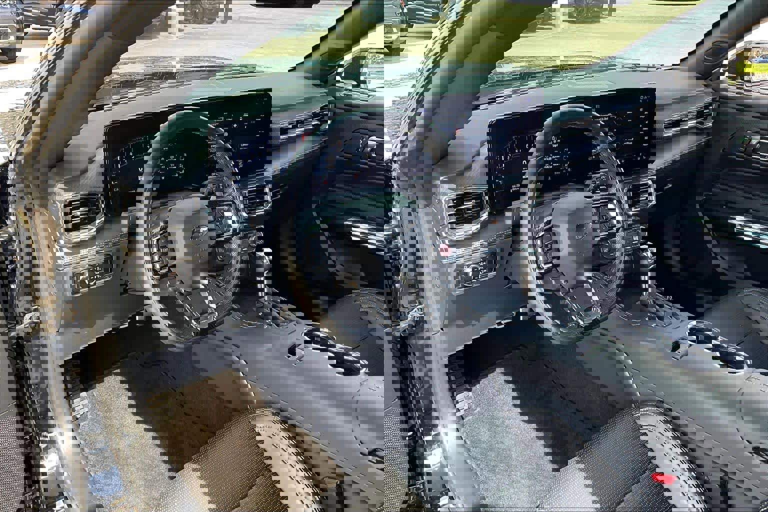 Used 2025 Ford Mustang GT Premium image 17