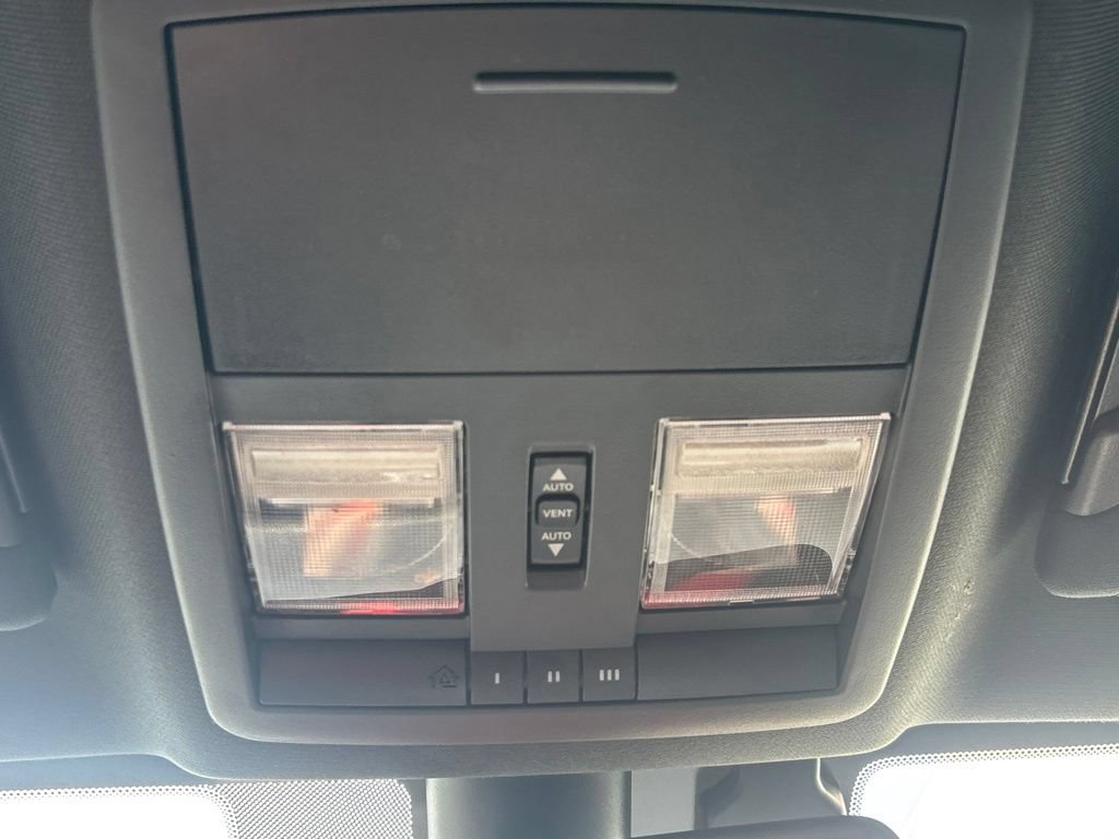 Used 2019 Dodge Challenger SXT w/ Plus Package RWD image 17