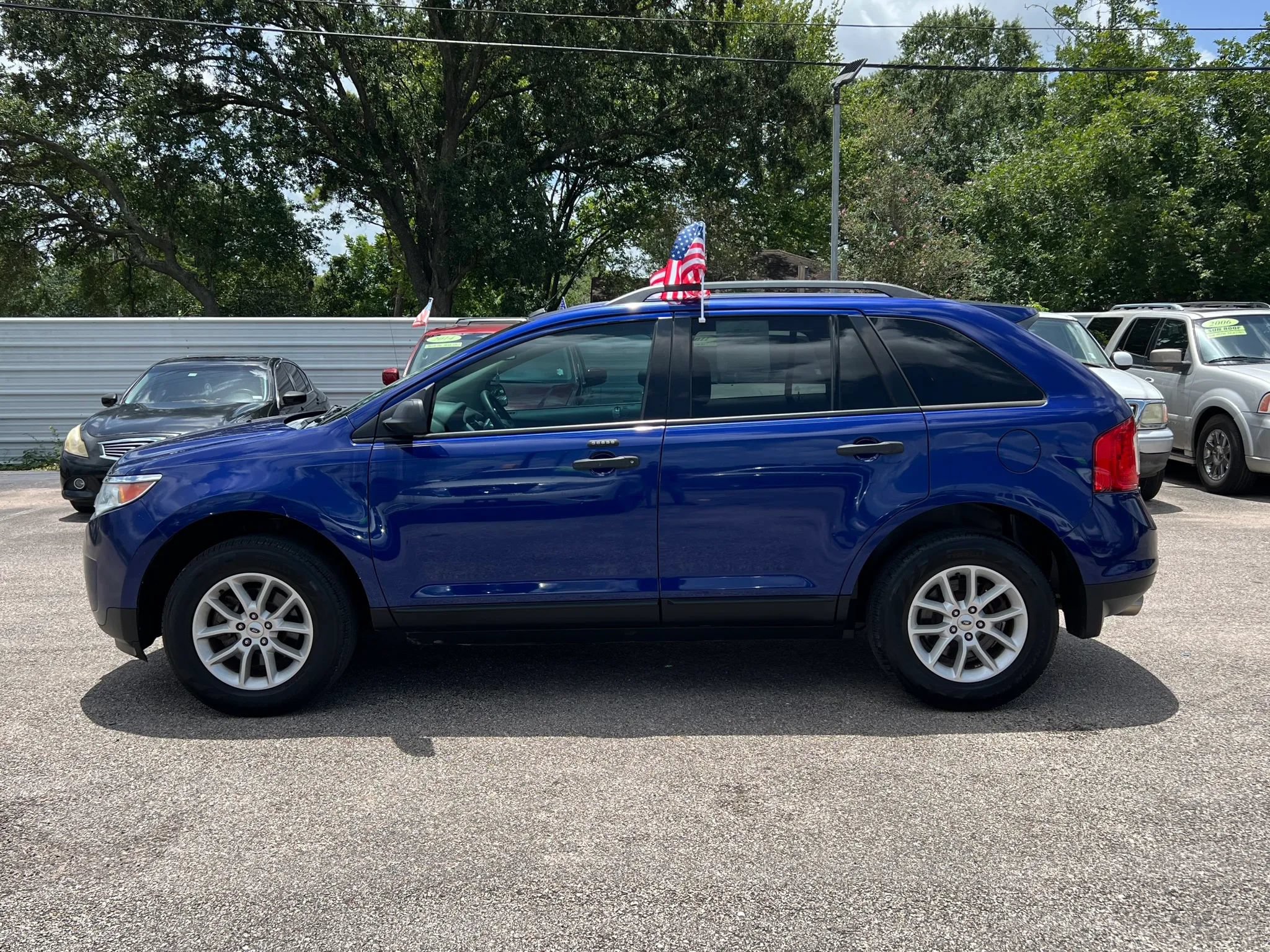 Used 2013 Ford Edge SE FWD image 9