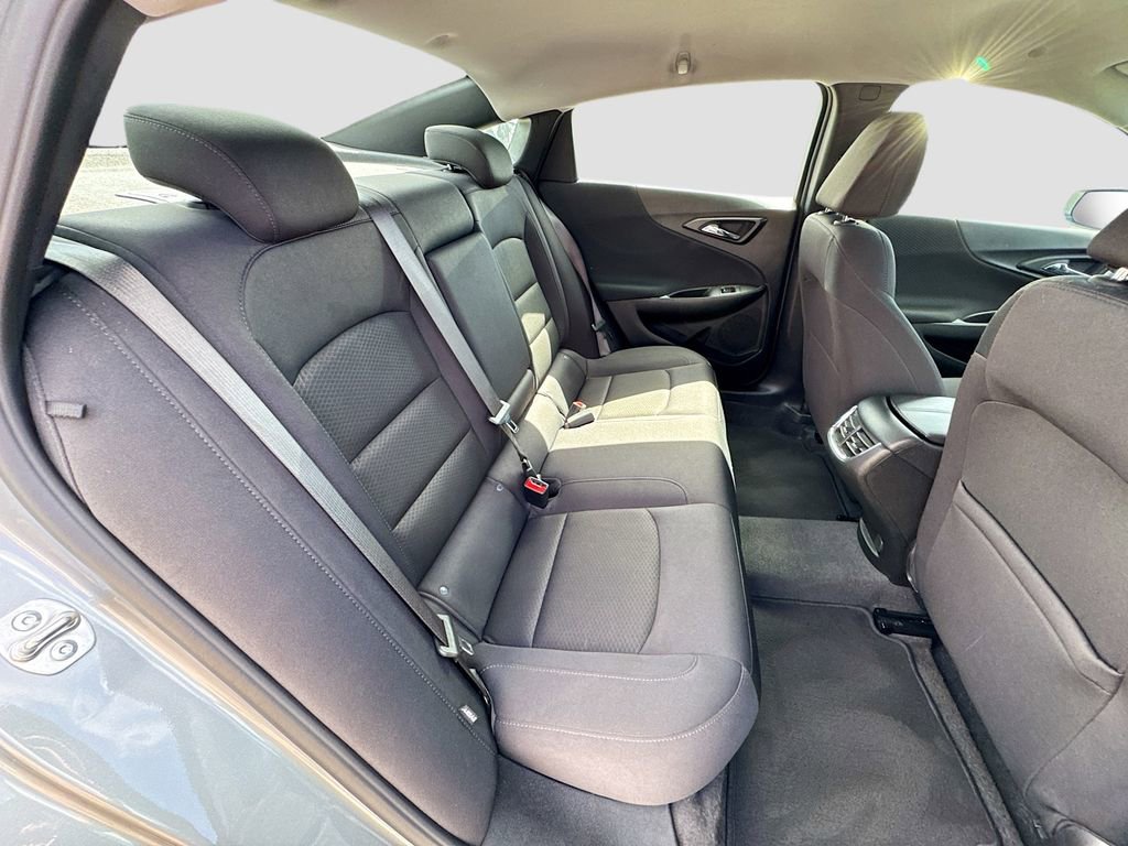 Used 2025 Chevrolet Malibu LT image 25