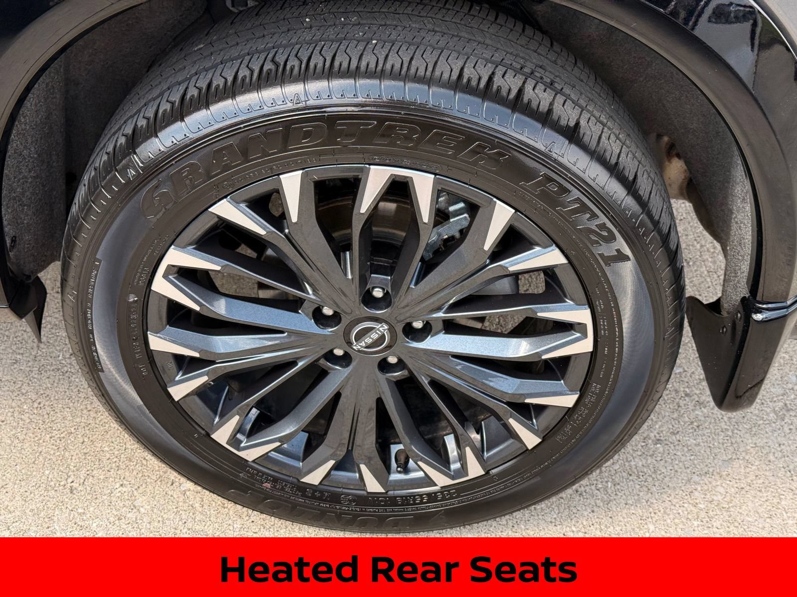Certified 2025 Nissan Rogue Platinum w/ Tech Package AWD/4WD image 16