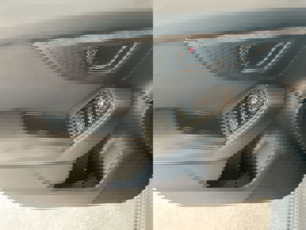 Used 2023 Subaru Crosstrek 2.0i Premium w/ Popular Package #3 image 13