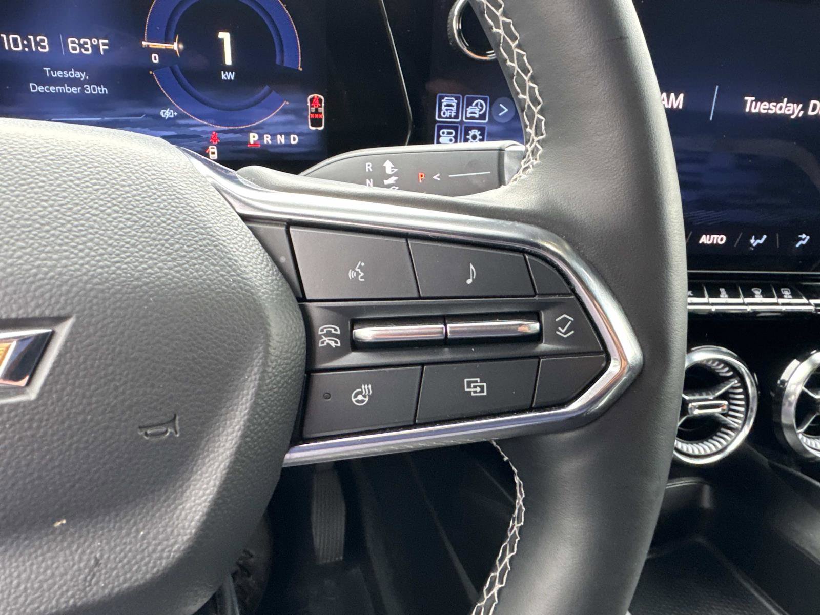 Used 2024 Chevrolet Blazer EV LT image 17