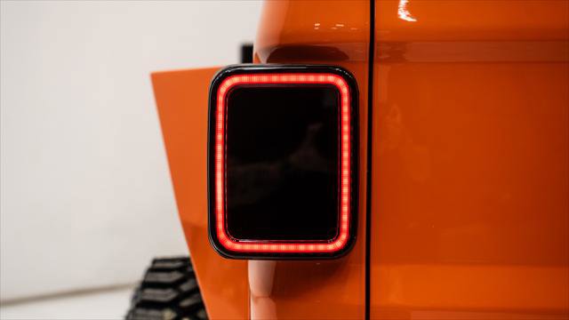 Used 2025 Jeep Gladiator Sport image 12