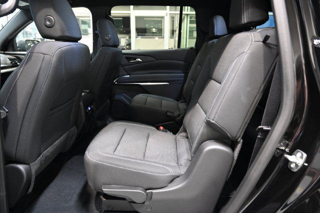 New 2027 Chevrolet Traverse LT w/ Driver Confidence Package AWD/4WD image 11