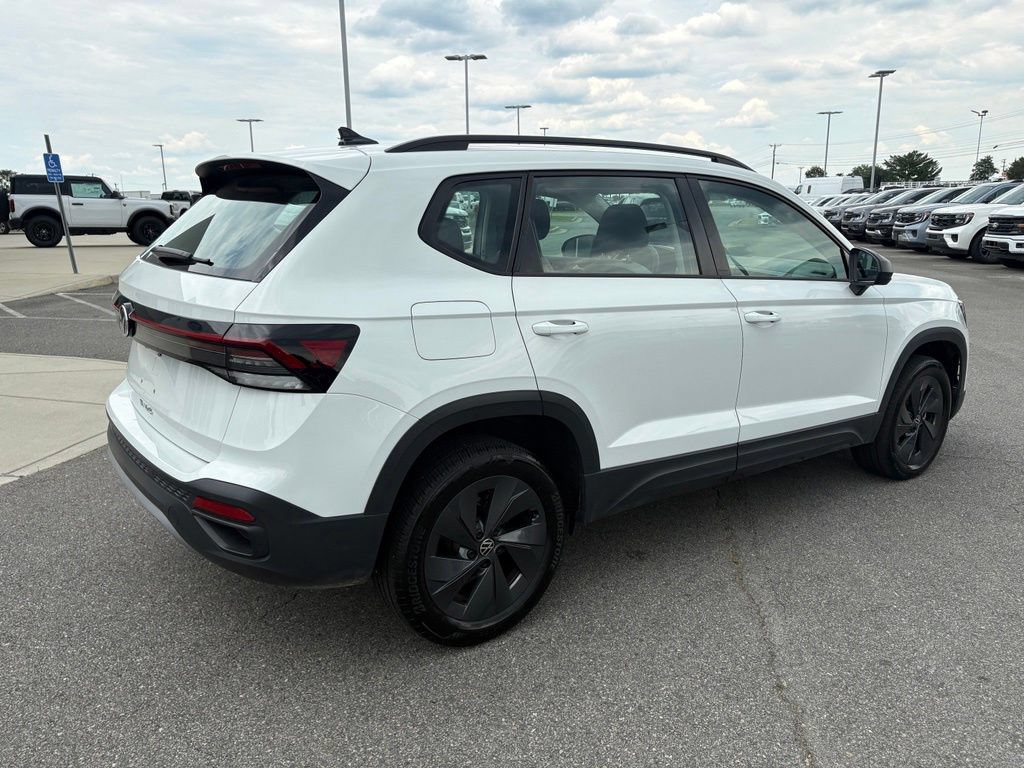 Used 2025 Volkswagen Taos S FWD image 4
