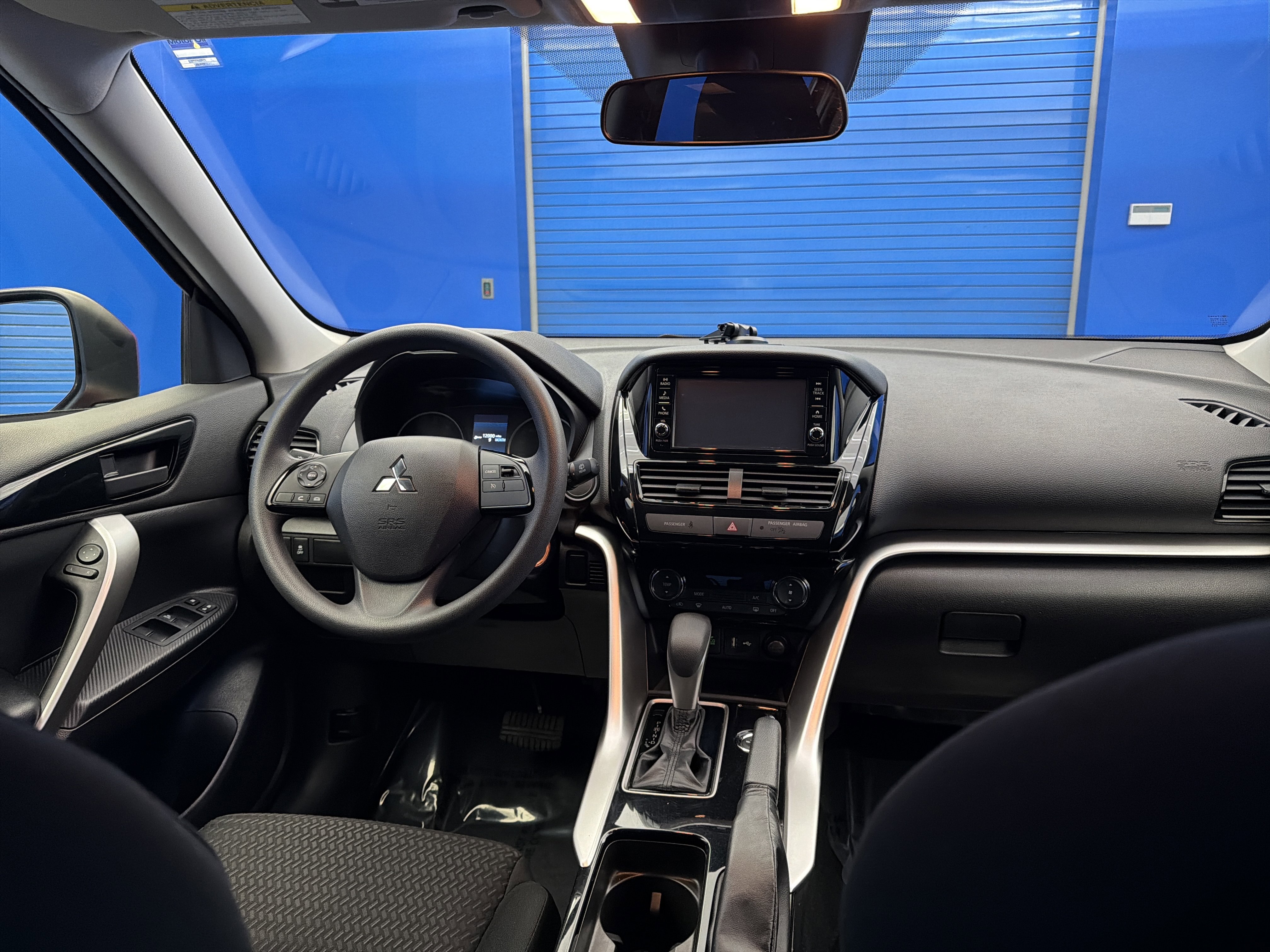 Used 2024 Mitsubishi Eclipse Cross ES image 25