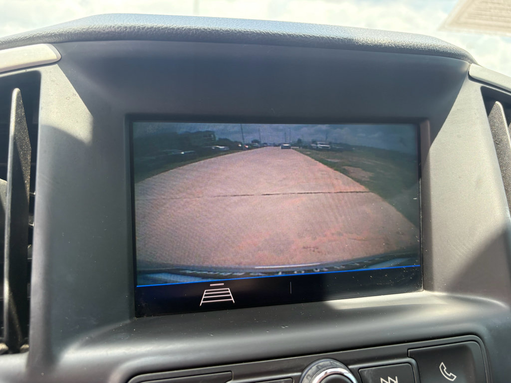 Used 2021 GMC Terrain SLE w/ Driver Convenience Package FWD image 17