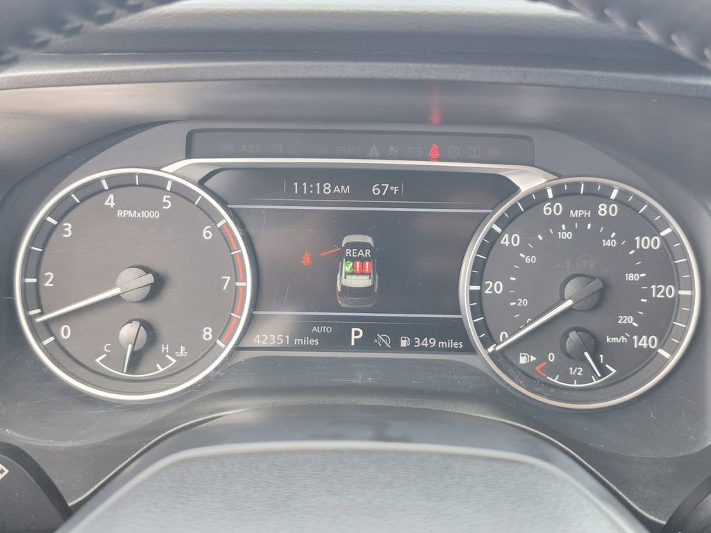 Used 2025 Nissan Rogue SV AWD/4WD image 21