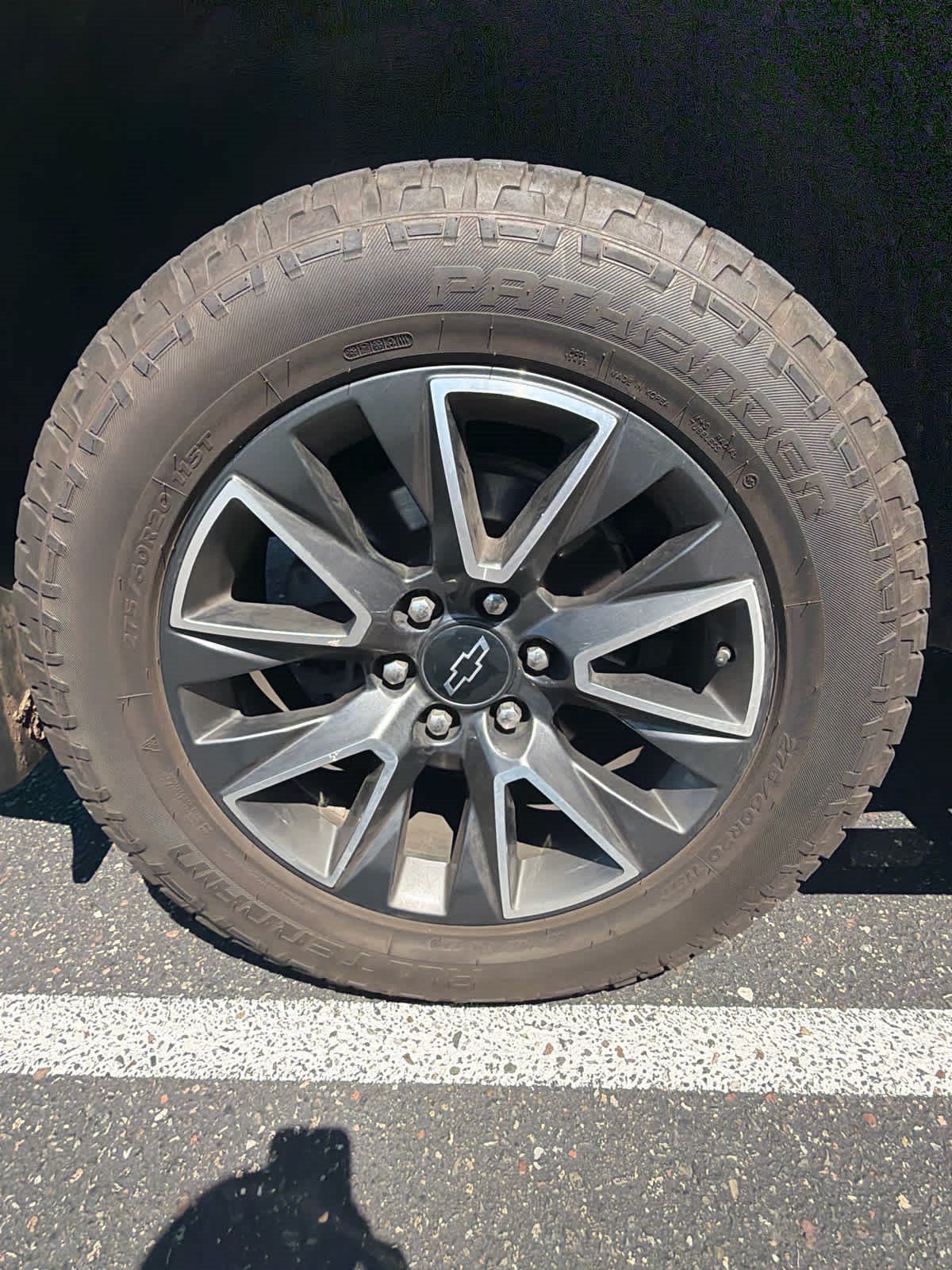 Used 2021 Chevrolet Tahoe Z71 w/ Luxury Package AWD/4WD image 6