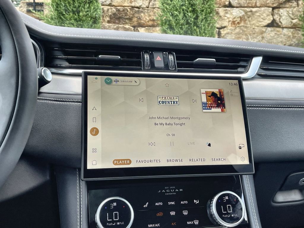 Used 2025 Jaguar F-PACE R-Dynamic S image 23