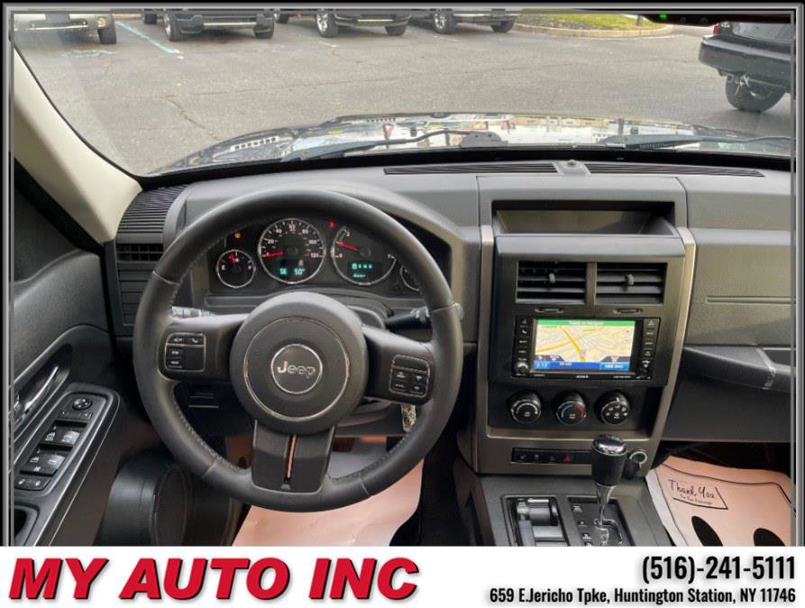 Used 2012 Jeep Liberty Sport image 11