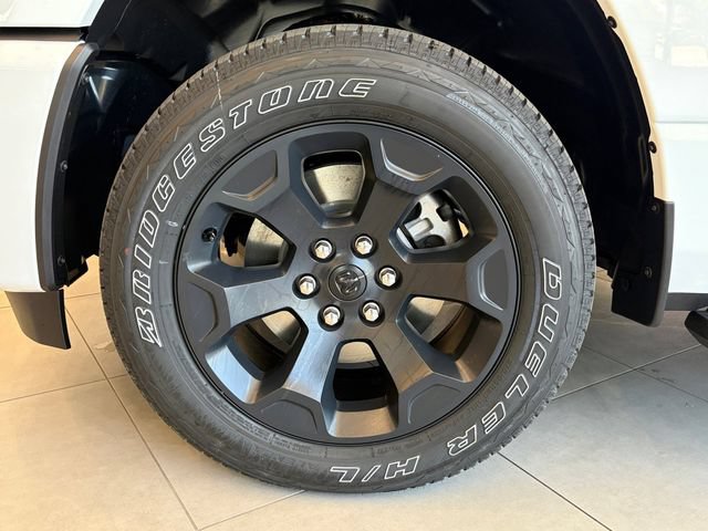 New 2026 RAM 1500 Express AWD/4WD image 11