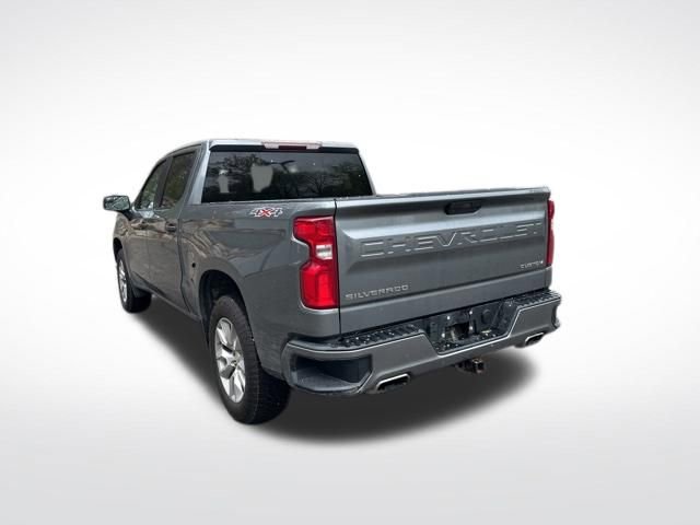 Used 2019 Chevrolet Silverado 1500 Custom w/ Custom Value Package AWD/4WD image 3