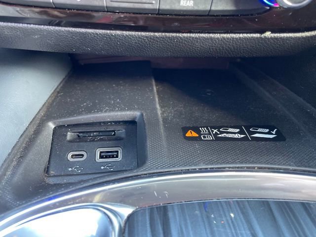 Used 2024 Buick Enclave Essence w/ Experience Buick Package image 27