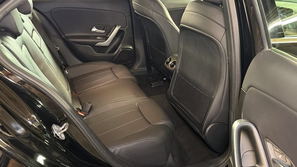Used 2020 Mercedes-Benz A 220 4MATIC image 12