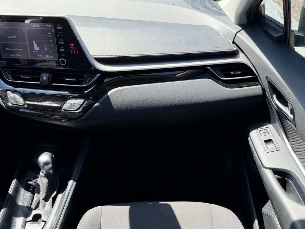 Used 2021 Toyota C-HR LE FWD image 11