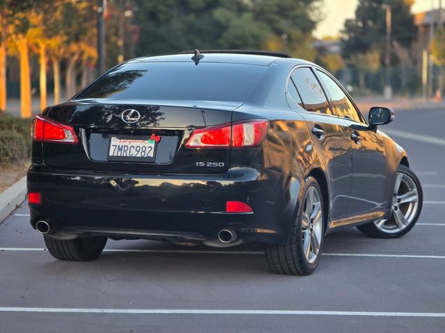 Used 2012 Lexus IS 250 w/ Premium Pkg Value Edition RWD image 7