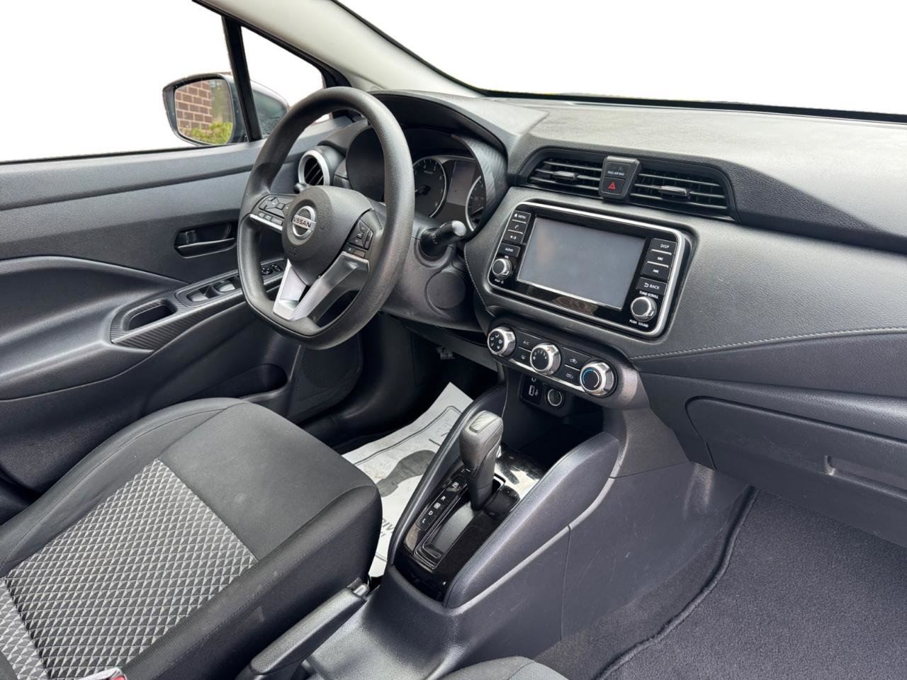 Used 2021 Nissan Versa S image 4