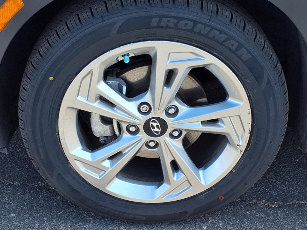Certified 2023 Hyundai Kona SEL w/ Cargo Package image 9