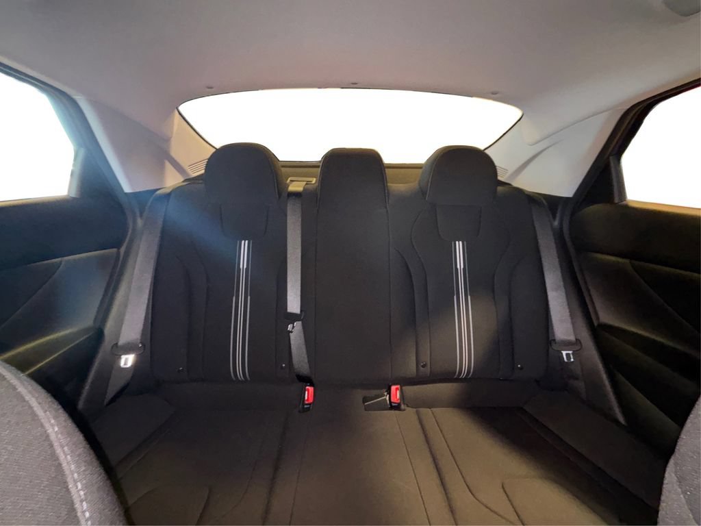 Used 2023 Hyundai Elantra SEL FWD image 22