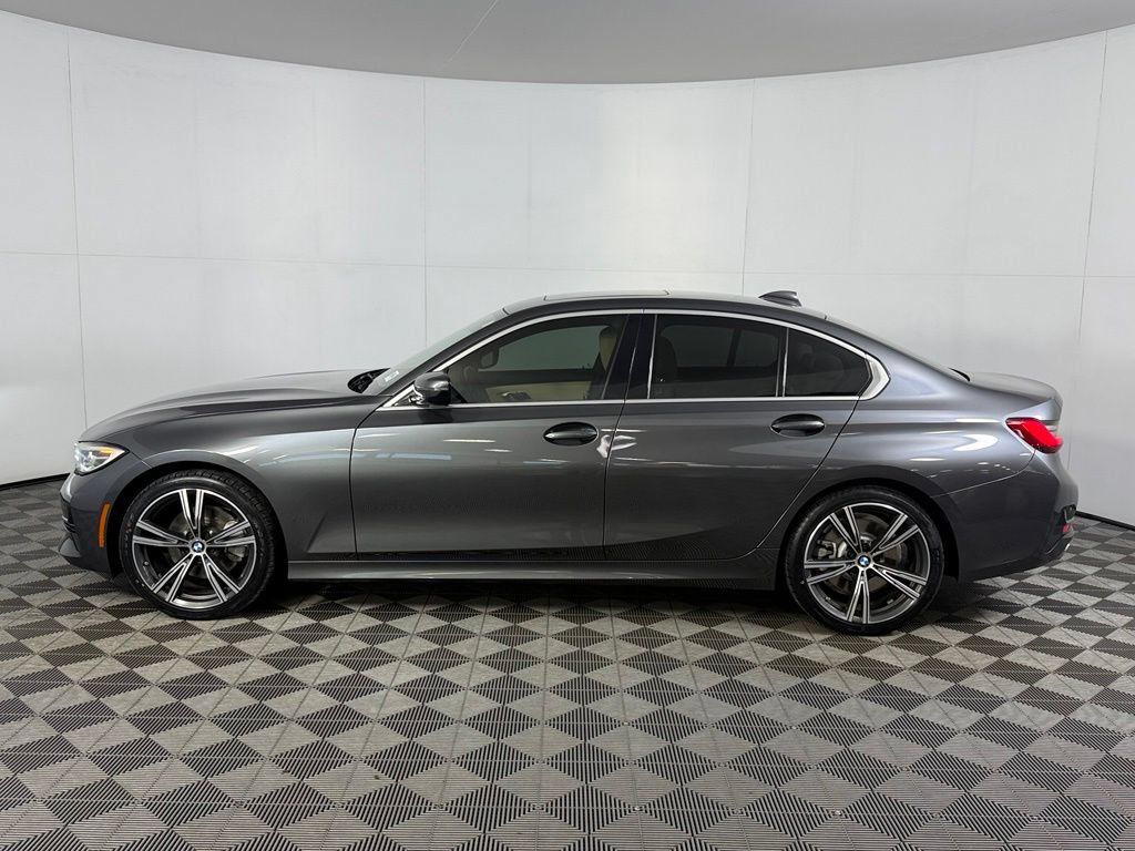 Used 2021 BMW 330i Sedan w/ Convenience Package RWD image 10