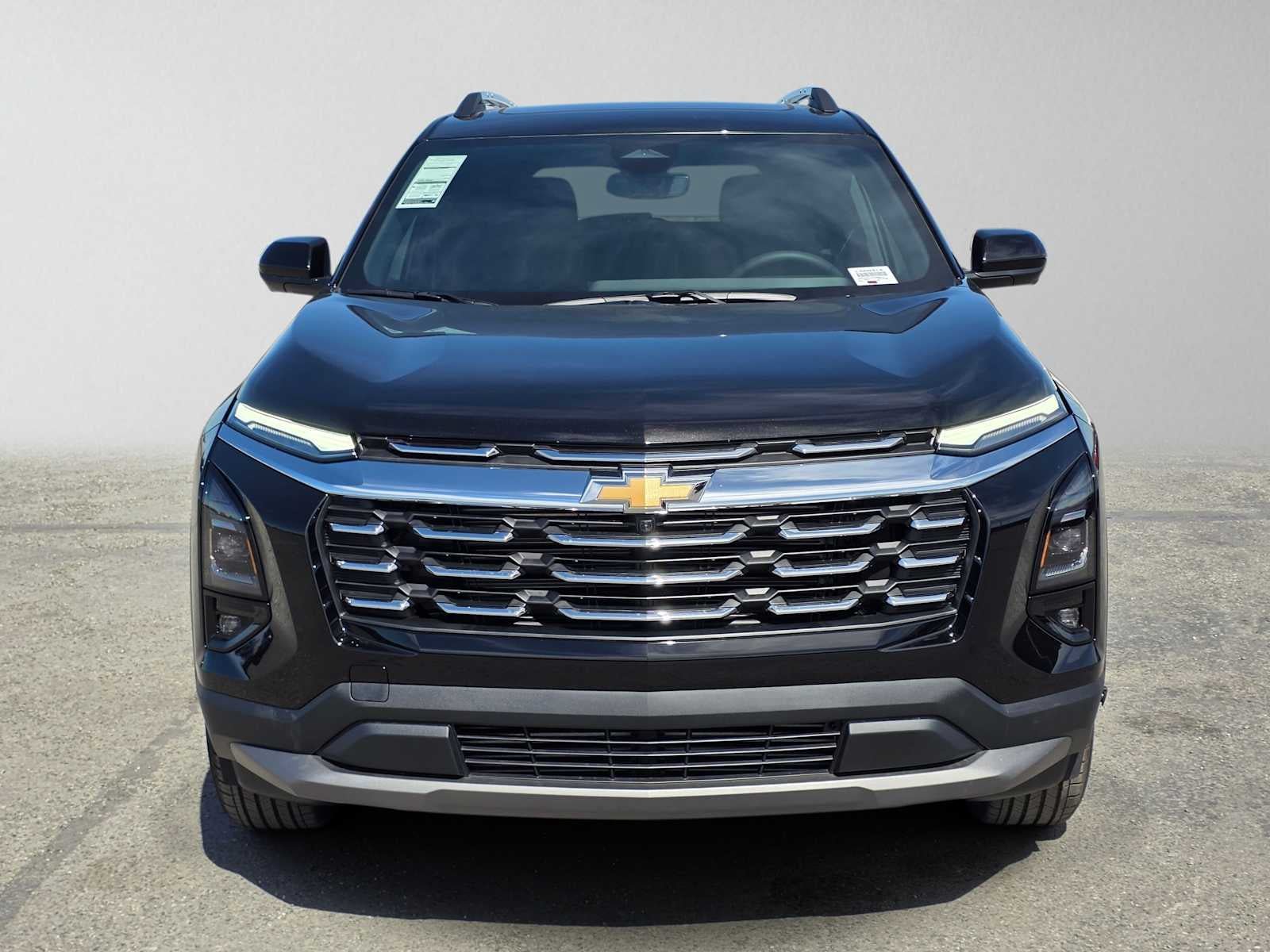 New 2026 Chevrolet Equinox LT w/ Safety and Technology Package AWD/4WD image 8