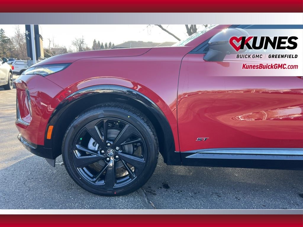 New 2026 Buick Envision Sport Touring image 15