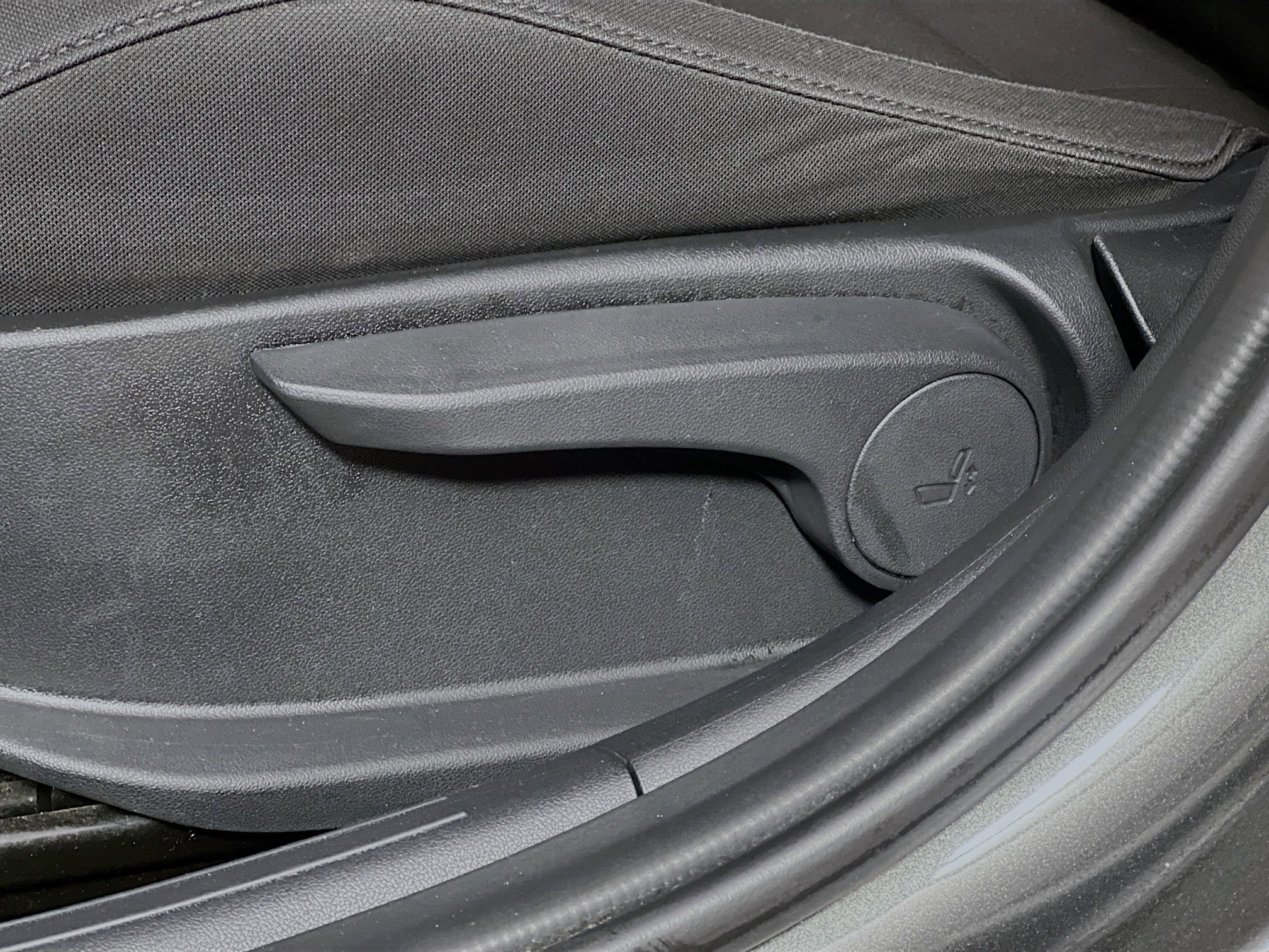 Used 2024 Hyundai Elantra SEL image 16