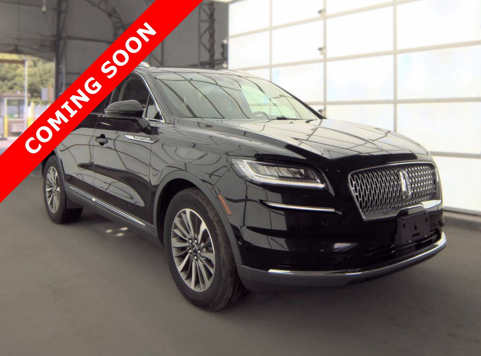 Used 2022 Lincoln Nautilus Reserve AWD/4WD image 3