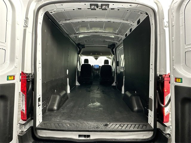 Used 2023 Ford E-Transit 148 Medium Roof w/ Load Area Protection Package image 4