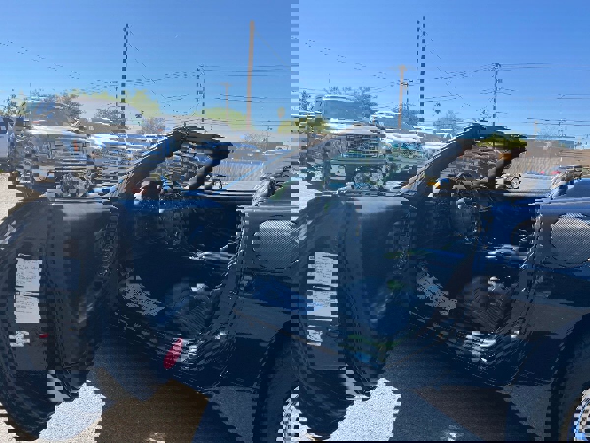 Used 2002 Chevrolet Corvette Convertible w/ Preferred Equipment Group2 RWD image 49