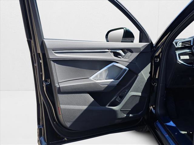 New 2025 Audi Q3 2.0T Premium w/ Convenience Package image 13