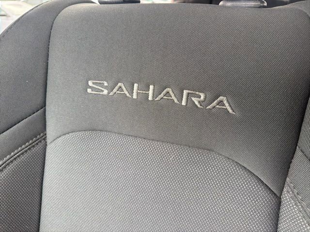 Used 2021 Jeep Wrangler Unlimited Sahara image 30