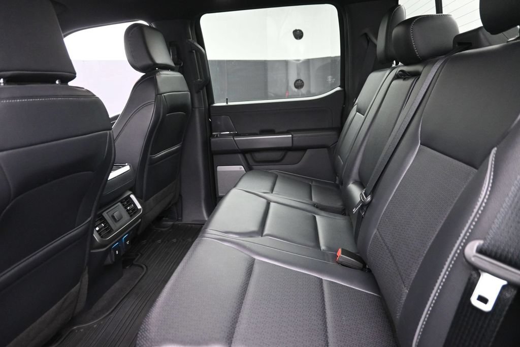 Used 2025 Ford F150 Lariat w/ Equipment Group 501A Mid AWD/4WD image 12
